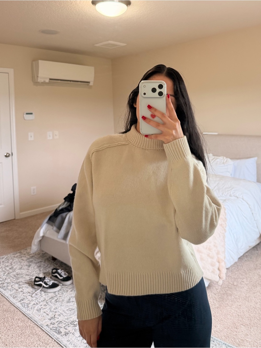 H&M cream knit sweater size XS